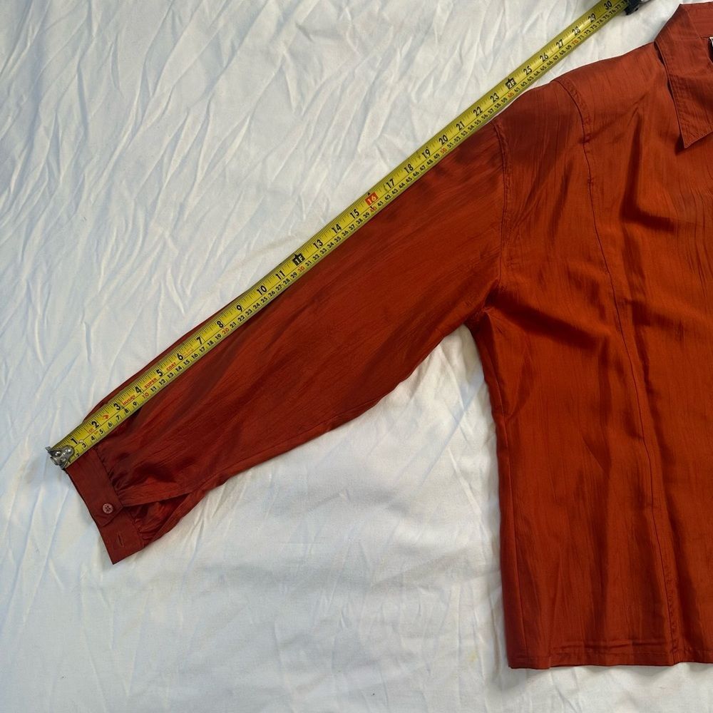 Vintage Yessica by C&A 100% Silk Rust Orange Asymmetrical Button Blouse (US 12) - Picture 14 of 14
